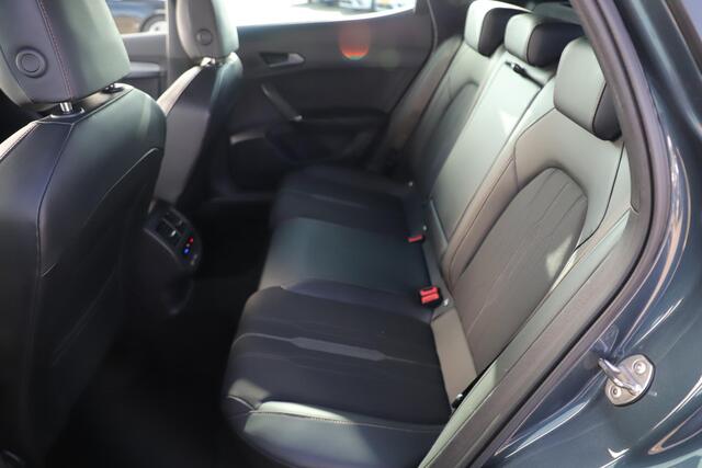 Cupra Formentor 1.5 TSI 150PK Trekhaak Virtual Cockpit Half Leder Carplay Android Navigatie Achteruitrijcamera