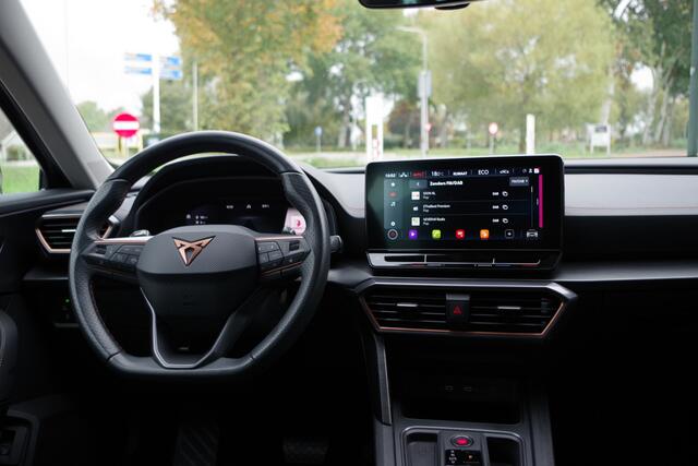 Cupra Formentor 1.4 e-Hybrid 204 PK Business PHEV, Winterpakket, Adap. Cruise Control, Camera, Carplay