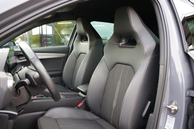 Cupra Formentor 1.4 e-Hybrid VZ 245 PK Copper Edition PHEV, Kuipstoelen, Adap. Cruise Control, Groot-Navigatie