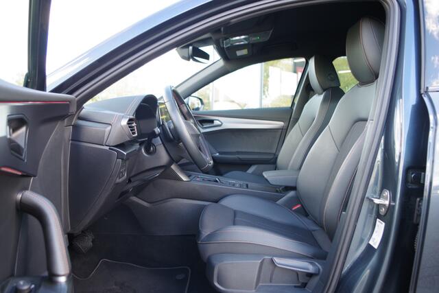 Cupra Formentor 1.4 e-Hybrid 204 PK Adrenaline PHEV, Carplay, Camera, Keyless, LED