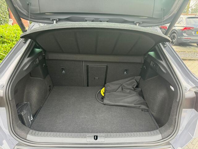 Cupra Formentor 1.4 e-Hybrid VZ Copper Edition pano, half leer, cruise, virtual cockpit