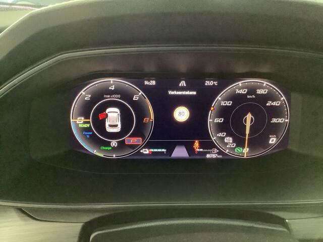 Cupra Formentor 1.4 e-Hybrid VZ Copper Edition Panodak, Camera