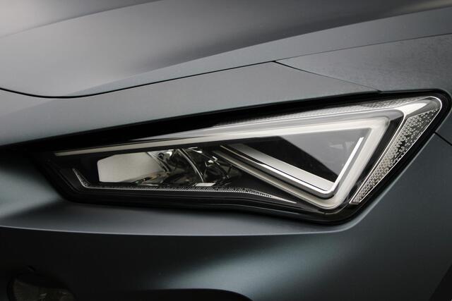 Cupra Formentor 1.4 e-Hybrid VZ COPPER PANO LEER MEMORY TREKHAAK