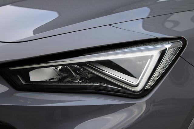 Cupra Formentor 1.4 e-Hybrid VZ COPPER PANO LEER MEMORY 360 CAM