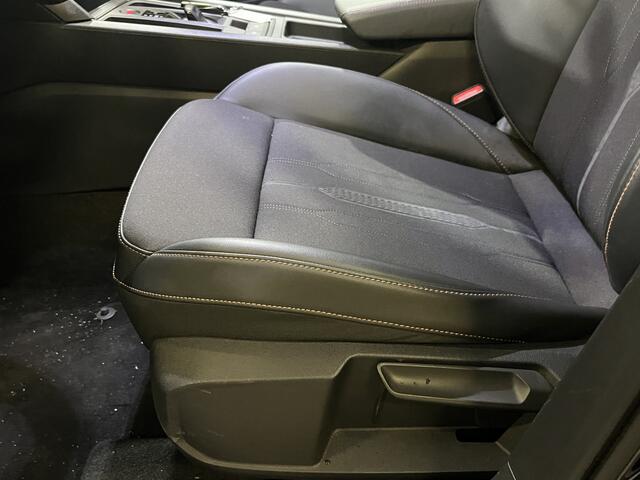 Cupra Formentor 1.4 e-Hybrid Adrenaline / AUTOMAAT/ STOEL-STUUR VERWARM./ ADAPT. CRUISE/ PARK. SENSOREN/ LED/ 19" LMV/ DAB