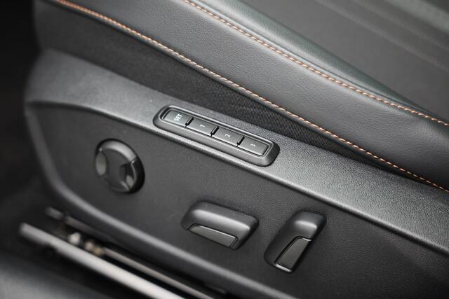 Cupra Formentor 1.4 e-Hybrid VZ Performance |Pano|Buttons|Memory|Dodehoek|Ambient|