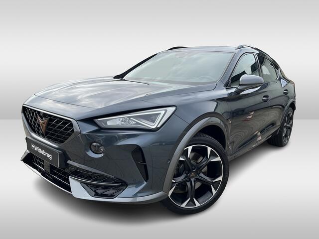 Cupra Formentor 1.4 e-Hybrid 245pk Performance DSG / 19" LMV / Supersport Stuur / Kuipstoelen / Memory / 360 Camera