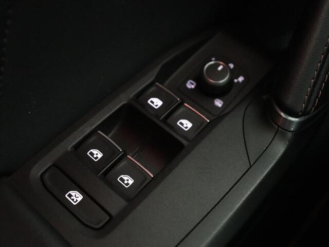 Cupra Formentor 1.4 e-Hybrid VZ | 245pk | Stoelverwarming | Carplay | Camera | Adaptive cruise | Navigatie | Keyless | Memory | Sfeerverlichting | Full LED | 19'' | PHEV | Plug In