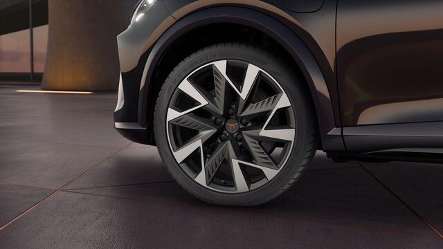 Cupra Formentor 1.5 TSI e-Hybrid 272 6DSG VZ Performance | Achteruitrijcamera | Digitaal instrumentenpaneel (Virtual Cockpit) | Draadloze Apple CarPlay(TM), Android Auto(TM)