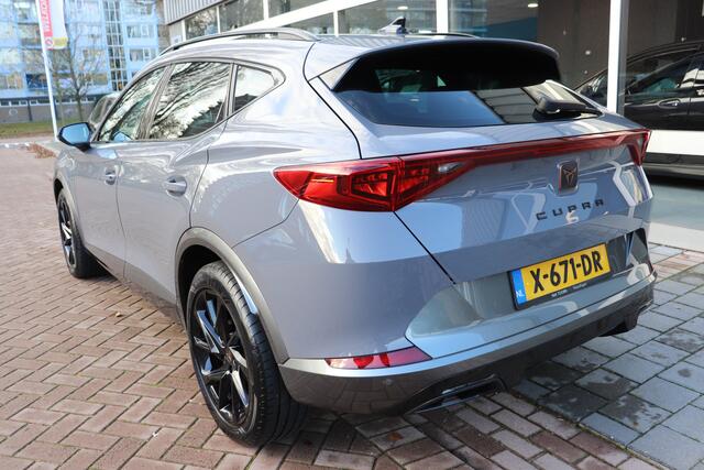 Cupra Formentor 1.4 e-Hybrid Business. Navigatie, 18"lm velgen, Speciale kleur.