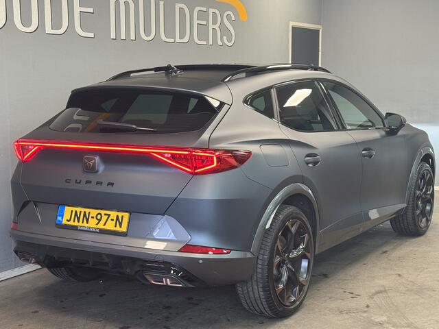 Cupra Formentor 1.4 VZ Mat Grijs/Leder/Panoramadak/360 Camera/Cupra Knoppen