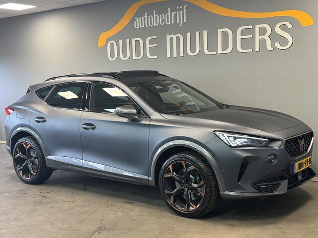 Cupra Formentor 1.4 VZ Mat Grijs/Leder/Panoramadak/360 Camera/Cupra Knoppen