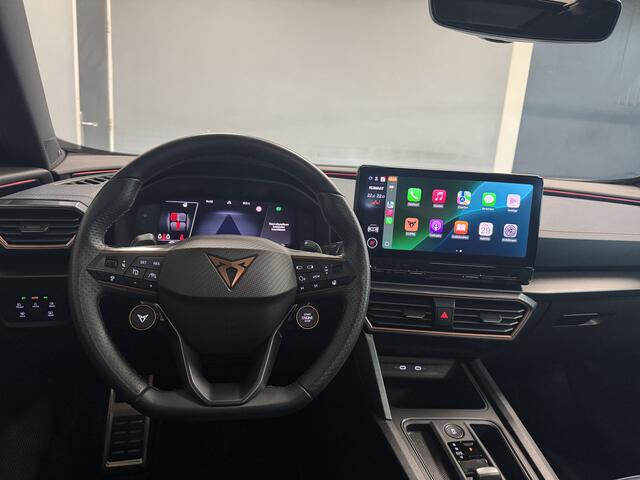 Cupra Formentor 1.4 VZ Mat Grijs/Leder/Panoramadak/360 Camera/Cupra Knoppen