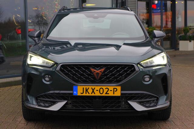 Cupra Formentor 1.4 e-Hybrid 204 PK Adrenaline PHEV, Carplay, Adap. Cruise Control, 19" LM Velgen