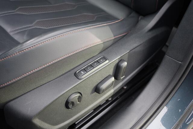 Cupra Formentor 1.4 e-Hybrid 245 PK VZ Performance PHEV, Leder, Memory, Winterpakket, Adap. Cruise Control, Camera