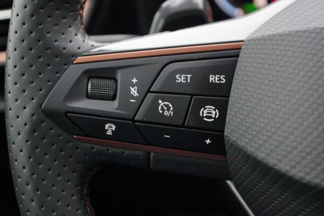 Cupra Formentor 1.4 e-Hybrid 245 PK VZ Performance PHEV, Leder, Memory, Winterpakket, Adap. Cruise Control, Camera