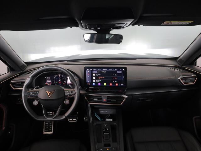 Cupra Formentor 1.4 e-Hybrid VZ Performance 245 pk Automaat (DSG) | Verlengde garantie | Navigatie | Trekhaak (wegklapbaar) | Parkeersensoren (Park assist) | Achteruitrijcamera | Stoelverwarming |