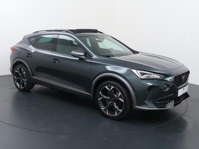 Cupra Formentor 1.4 e-Hybrid VZ Performance | 245 PK | SoH 94% | Trekhaak wegklapbaar | Panoramadak | Verwarmde voorstoelen / voorruit | Virtual pedal |