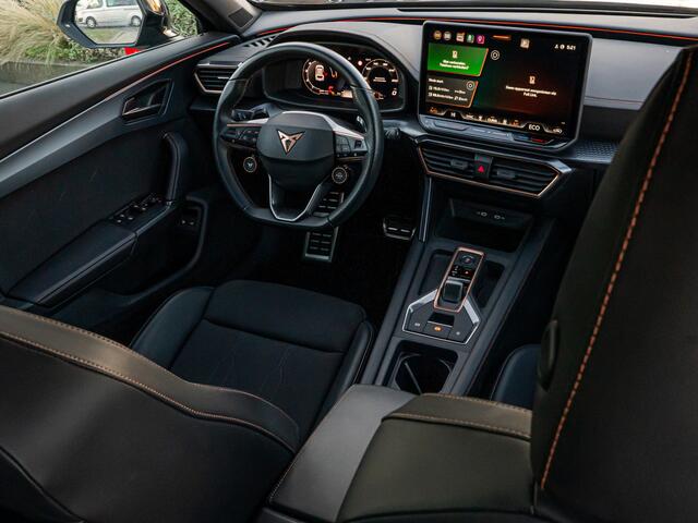 Cupra Formentor 1.5 TSI e-Hybrid Business SPORTSTUUR CAMERA 18 INCH BLACK OPTIC