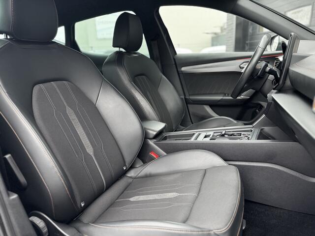 Cupra Formentor 1.4 e-Hybrid Performance 204PK | Camera | ACC | 19'' | Stoel en stuur verw. | Carplay | ¤25.900,-