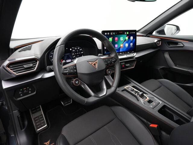 Cupra Formentor 1.5 TSI 204 pk DSG e-Hybrid 204 pk DSG | Achteruitrijcamera | Adaptive Cruise | Carplay | Stuurwiel verwarmd