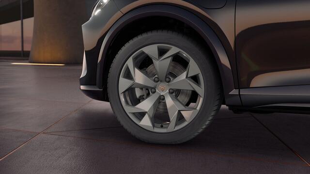 Cupra Formentor 1.5 TSI e-Hybrid 204 6DSG Essential | Digitaal instrumentenpaneel (Virtual Cockpit) | Draadloze Apple CarPlay(TM), Android Auto(TM) | Elektronisch Sperdifferentieel (XDS)