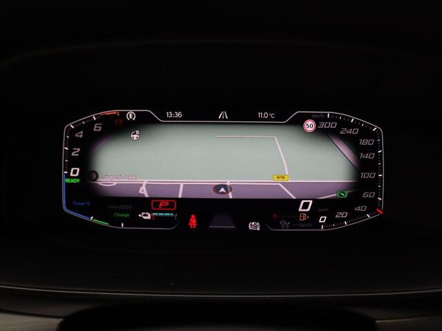 Cupra Formentor 1.4 e-Hybrid VZ Performance 245PK DSG SOH 92%, Pano-Schuifdak, 19" LM Velgen, Memorystoel, Supersportstuur, Achteruitrijcamera, Keyless, Side Assist, Stoel-Stuurverwarming