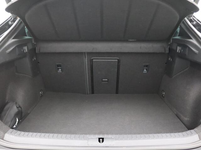 Cupra Formentor 1.4 e-Hybrid VZ Performance 245PK DSG SOH 92%, Pano-Schuifdak, 19" LM Velgen, Memorystoel, Supersportstuur, Achteruitrijcamera, Keyless, Side Assist, Stoel-Stuurverwarming