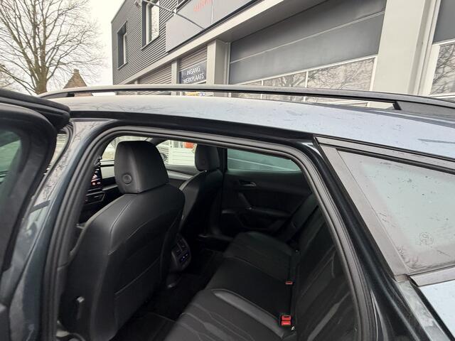 Cupra Formentor 1.4 e-Hybrid Business 1e eigenaar 19INCH,CAMERA f1 stuur Dealer onderhouden 204pk.