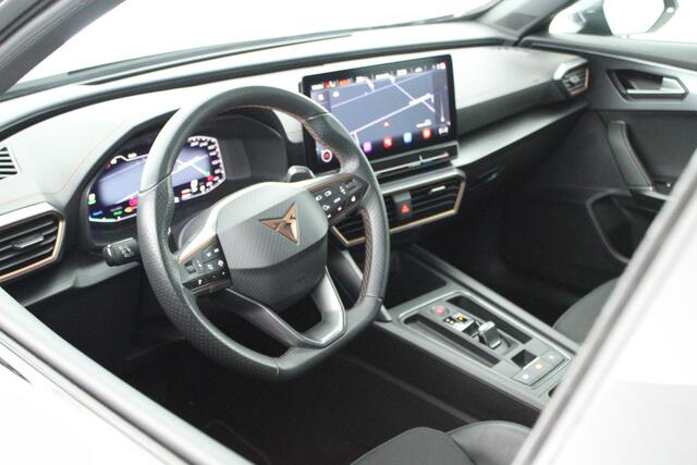 Cupra Formentor 1.4 TSI 204pk e-Hybrid Essential Camera Stoelverwarming Keyless Virtual Cockpit Navigatie