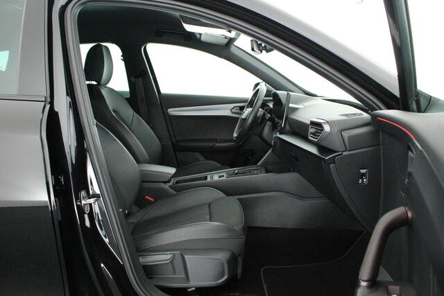 Cupra Formentor 1.4 TSI 204pk e-Hybrid Essential Camera Stoelverwarming Keyless Virtual Cockpit Navigatie