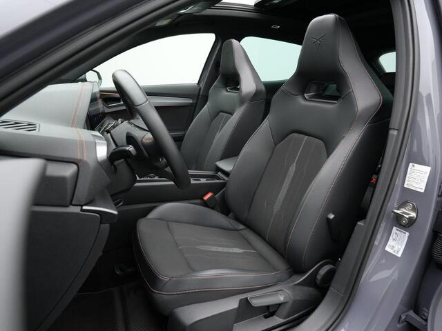 Cupra Formentor 1.4 e-Hybrid 245 pk DSG VZ | Panoramadak | Trekhaak | Adaptief sportonderstel | Stuur-/stoelverwarming | Achteruitrijcamera