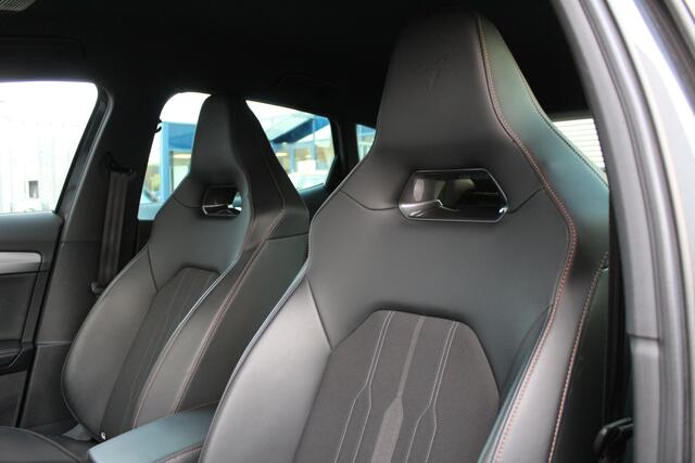 Cupra Formentor 1.4 e-Hybrid 245PK VZ Performance | ACC | 360 Camera | BLIS | Navigatie | Stoel/Stuur verwarming