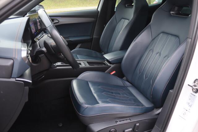 Cupra Formentor 1.4 e-Hybrid VZ Performance Pano/Leder/Matrix LED/Elek. kuipstoelen+mem/360/Keyless/DCC/19"/Trekhaak wegkl.