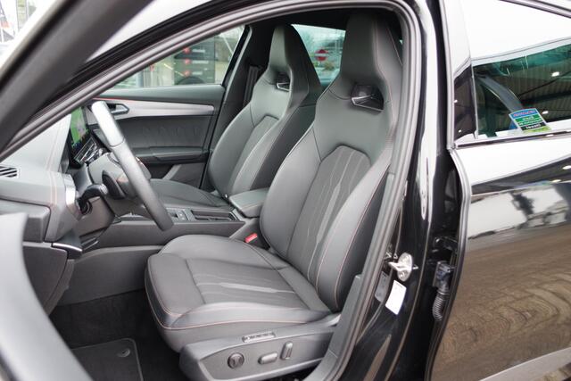 Cupra Formentor 1.4 e-Hybrid 204 PK Business PHEV, Kuipstoelen, Memory, Carplay, Adap. Cruise Control