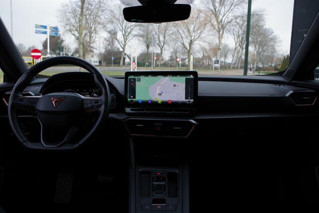 Cupra Formentor 1.4 e-Hybrid 204 PK Performance PHEV, Panoramadak, Adap. Cruise Control, Carplay