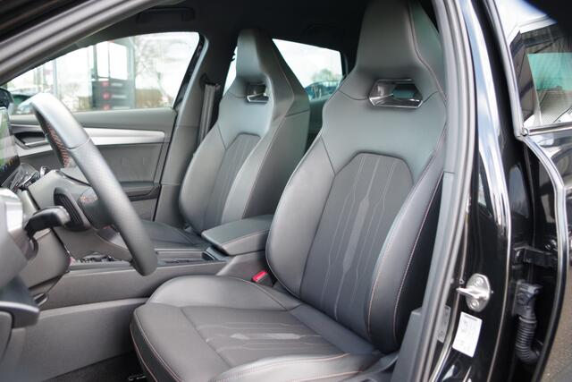 Cupra Formentor 1.4 e-Hybrid VZ 245 PK Performance PHEV, Camera, Carplay, Adap. Cruise Control, Stuurverwarming