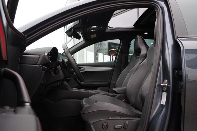 Cupra Formentor 1.4 e-Hybrid VZ 245 PK Performance, Panoramadak, Leder, Winterpakket, Sfeerverlichting