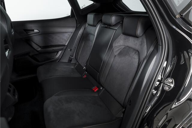 Cupra Formentor 1.5 TSI e-Hybrid 272 PK VZ Performance - Automaat | Dig. Cockpit | Adapt. Cruise | Stoel-+Stuurverw. | PDC | Camera | NAV + App. Connect | ECC | Sennheiser | Elek. Klep | LM 19" | 5347