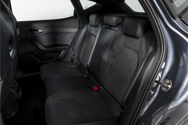 Cupra Formentor 1.5 TSI e-Hybrid 272 PK VZ Performance - Automaat | Dig. Cockpit | Adapt. Cruise | Stoel-+Stuurverw. | PDC | Camera | NAV + App. Connect | ECC | Sennheiser | Elek. Klep | LM 19" | 6918