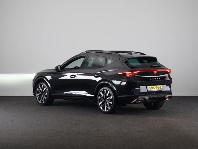 Cupra Formentor 1.5 TSI e-Hybrid Business 204PK | Panoramadak | 19 Inch | Elektrisch Verstelbare Stoel | Intelligent Drive |