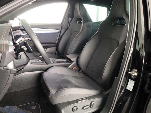 Cupra Formentor 1.5 TSI e-Hybrid Business 204PK | Panoramadak | 19 Inch | Elektrisch Verstelbare Stoel | Intelligent Drive |