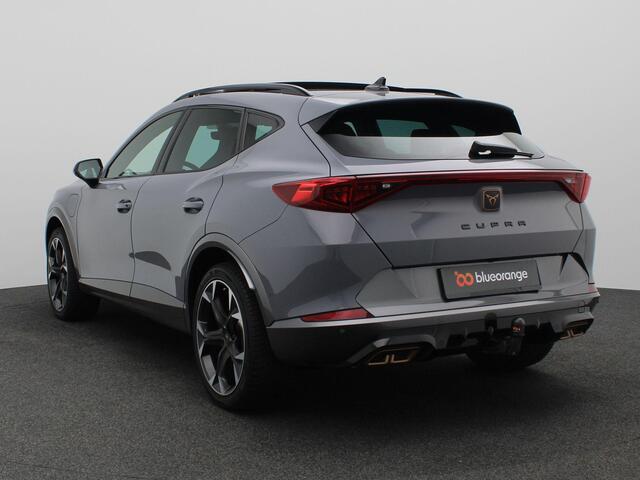 Cupra Formentor 1.4 e-Hybrid VZ Performance 245PK DSG SOH 99%, Pano-Schuifdak, Trekhaak, Supersportstuur, Leder, Memorystoel, 19" LM Velgen, Stoel-Stuurverwarming, 360gr. Camera