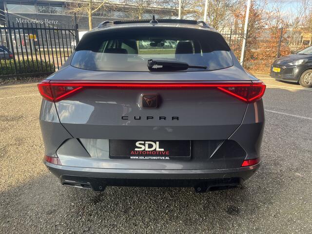 Cupra Formentor 1.4 e-Hybrid VZ Performance 245PK!! // SCHUIF-KANTELDAK // DODEHOEK // ADAPT. CRUISE // CAMERA+SENSOREN // ELEK. KLEP // NAVI+CARPLAY //