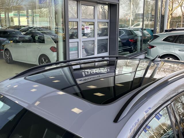 Cupra Formentor 1.4 e-Hybrid VZ Black Edition / Panorama dak / Leder / Zwenkbare trekhaak / Memory / 360 Camera / 19 Inch