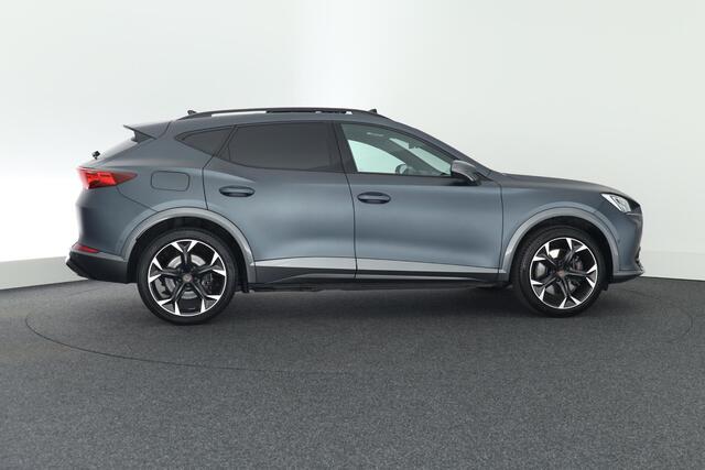 Cupra Formentor 1.4 e-Hybrid 245pk VZ Performance Camera Stoelverwarming Keyless Panoramadak Led Navigatie