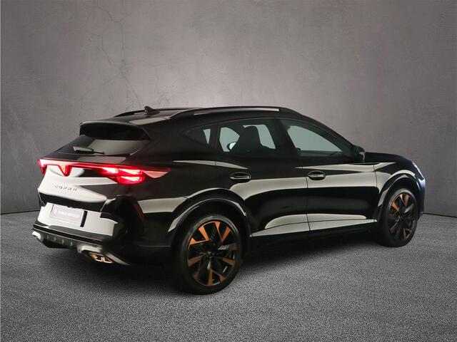Cupra Formentor VZ Performance 1.5 TSI eHybrid 272pk DSG Automaat Adaptive cruise control, Sennheiser audio, LED matrix koplampen, Achteruitrijcamera, Elektrische achterklep