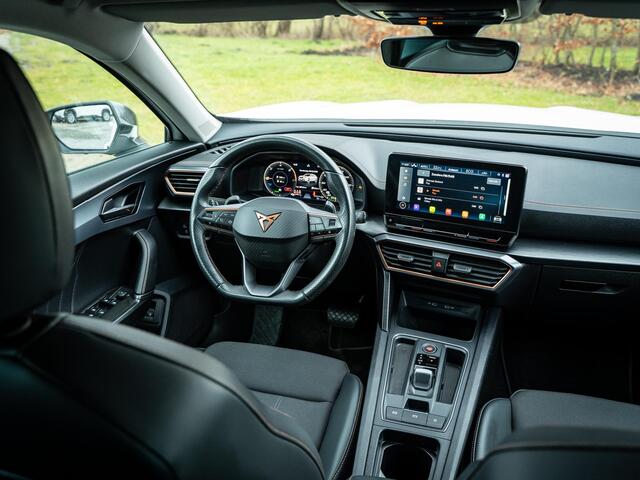 Cupra Formentor 1.4 TSI e-Hybrid // LED // Carplay // PDC // winter pakket