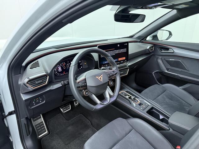 Cupra Formentor 1.5 TSI e-Hybrid VZ Extreme | 272 PK | SoH 100% | Panoramadak | 360 graden camera |Sennheiser geluidssysteem | Adaptive cruise control | Matrix LED koplampen |