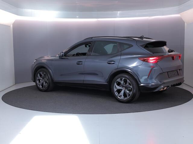 Cupra Formentor 1.5 TSI e-Hybrid Business 204 pk | SoH 100% | Navigatie | partkeersensoren (Park assist) | Rondomzicht camera | Adaptieve cruise control | Stoelverwarming |